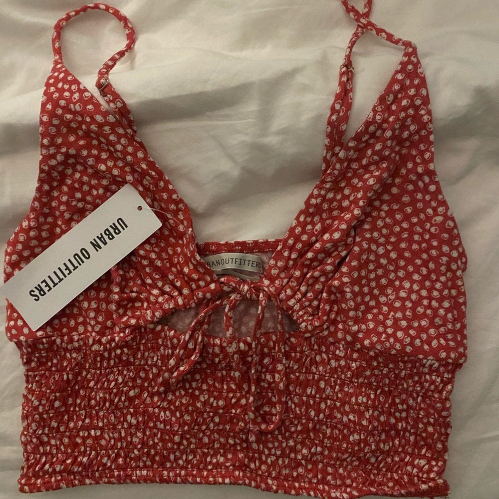 ❤️BRAND NEW RED SUMMER TOP❤️